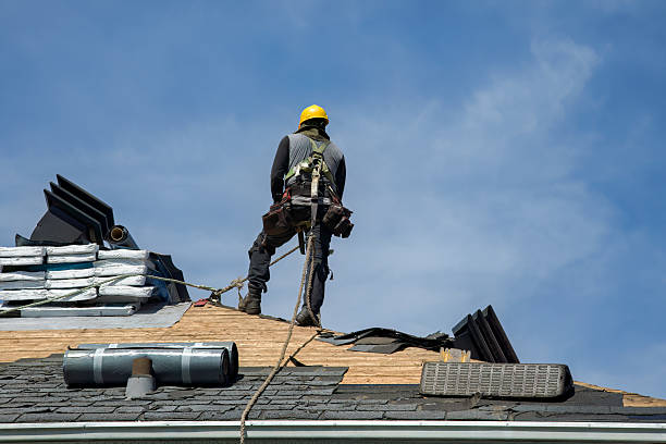 Professional Roofing technician working in Bowmansville, PA